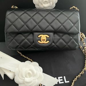 ❌ sold ❌CHANEL PEARL CRUSH